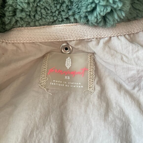 Free People Movement | Adventure Awaits Vest | Muted Beige Combo | Size XS - Picture 7 of 12